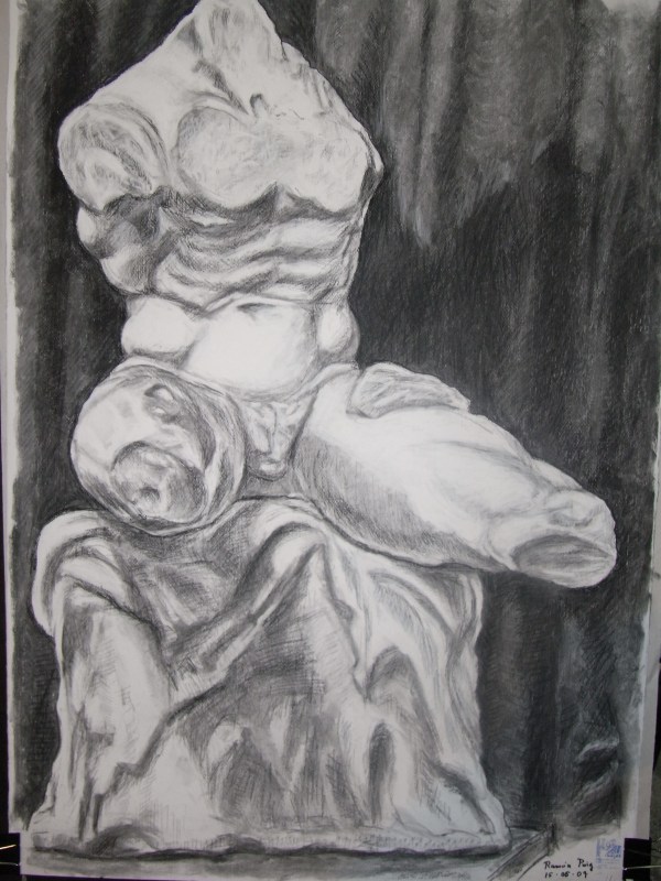Torso de Belvedere. Carboncillo. Ramón Puig 2009.
