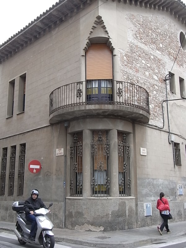 Esquina calles Sant Francesc y Convent.Foto R.Puig. JPG