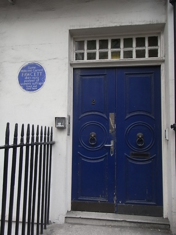 La casa de la lider sufraguista Millicent Garrett Fawcett en Gower Street.Foto R.Puig