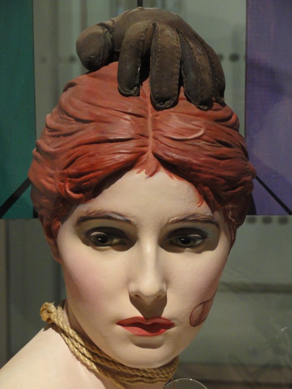 Wilhelm Freddie. Detalle de busto Sex-Paralysappeal.1936.Moderna Museet. Estocolmo.Foto R.Puig