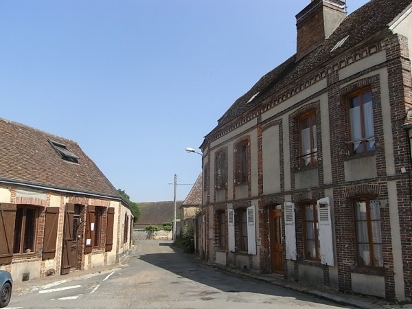 Calle de Brezolles. Foto R.Puig.