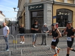 Hola familia. Esto esta chupado. Ironman Kalmar. Foto R.Puig.