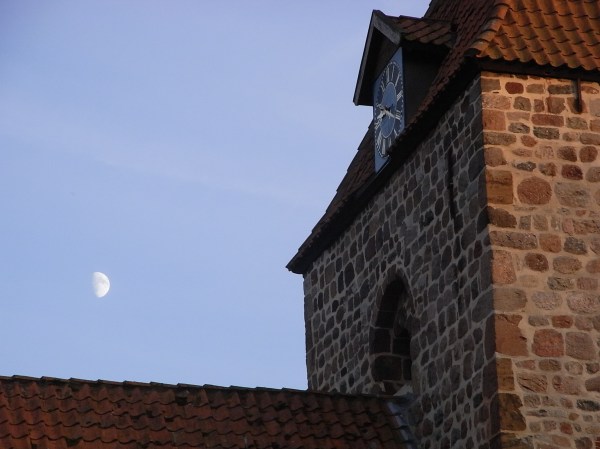 Iglesia de San Fermin. s.XIII. Dotlingen. Foto R.Puig.