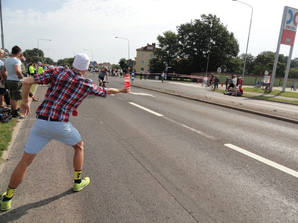 Reavituallamiento. Ironman Kalmar 2013. Foto R.Puig