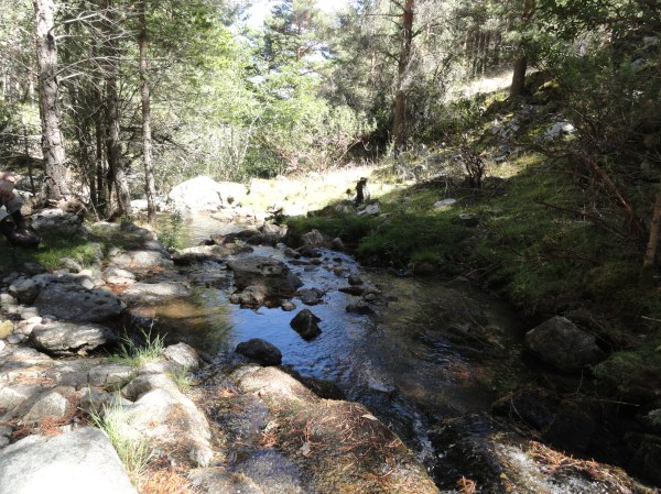 Aquí me bañé los pies. Foto R.Puig.