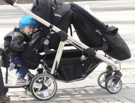Al chupete me agarro pues si no me caigo. Foto R.Puig