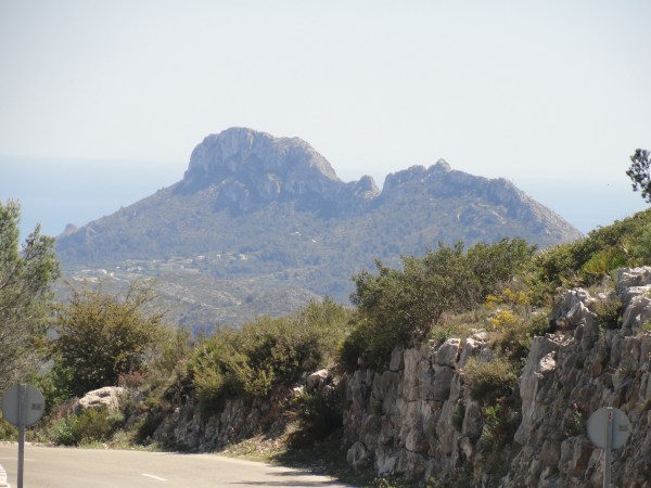 El Segaria desde la carretera entre La Vall d'Ebo y Pego. Foto R.Puig