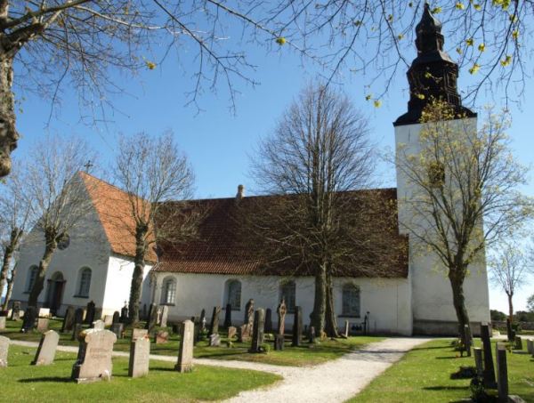 Iglesia y cementerio de Fårö. Foto R.Puig