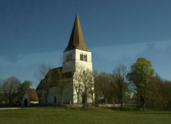 Iglesia cerca de Slite. Foto R.Puig