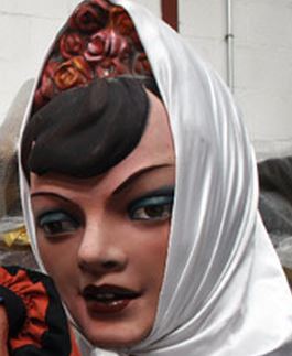 Gigante cabezuda. Feria de San Isidro de Madrid