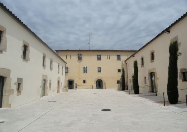 Can Puig de la Bellacasa. Bañolas. Foto R.Puig