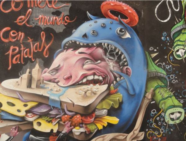 Come el mundo con patatas. Huesca.  Foto R.Puig