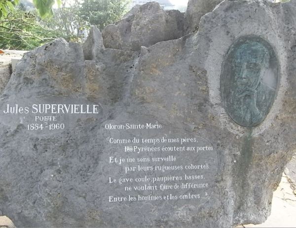 Oloron Sainte Marie. Memorial de Jules Supervielle.Foto R.Puig