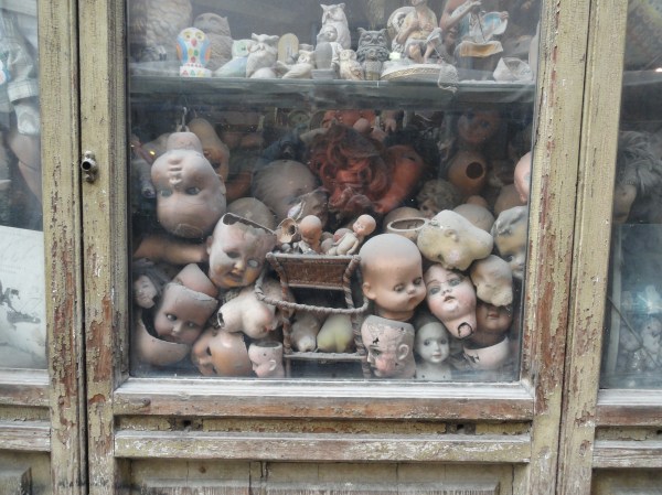 La tienda de Squatriti. Vitrina. Roma. Foto R.Puig