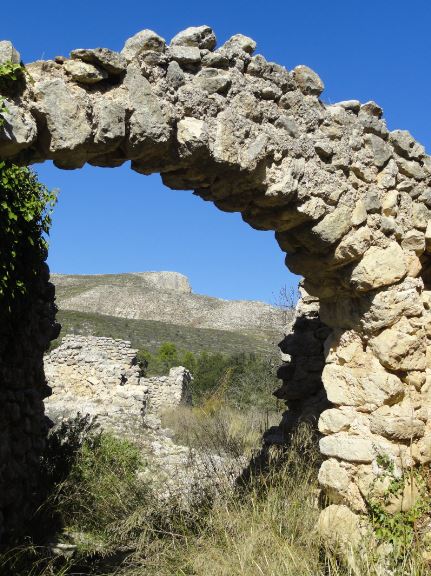 Arco de la Atzubieta.  Foto  R.Puig