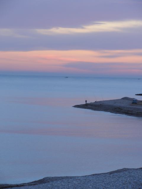 Desembocadura del Girona y punta de la Almadraba. Amanecer. Foto R.Puig