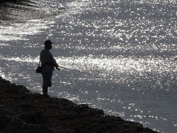 Aguardando a que piquen. Foto R.Puig