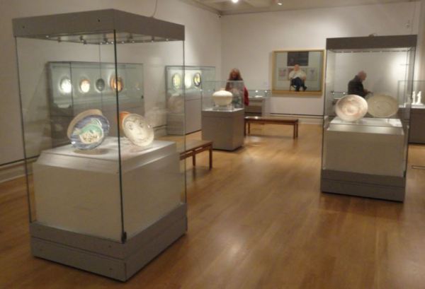 Cerámicas de Pîcasso. La sala de la colección Attenborough. Museo de Leicester. Foto R.Puig