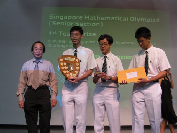Olimpiadas matemáticas. Singapur. Fuente Raffles Institution