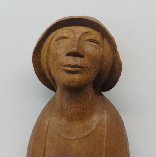 El peregrino. Ernst Barlach. Roble. Detalle. Friso de los que escuchan 1931 a 1935.Foto R.Puig