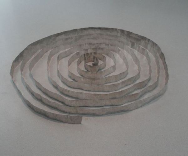 Carl Andre. Tin Ribbon. 1969. Estaño. Foto R.Puig