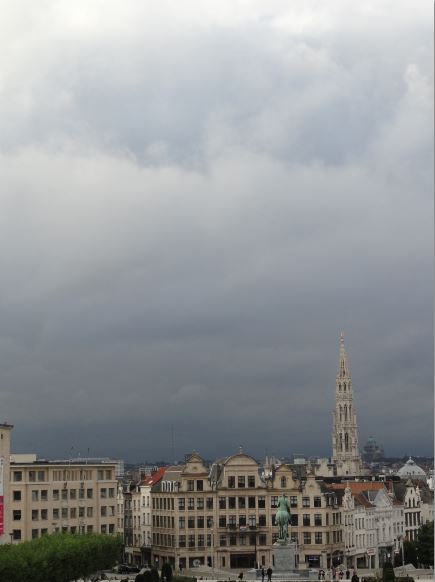 Nubes sobre Bruselas. Foto R.Puig