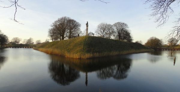 La ciudadela y su foso. Landskrona. Foto R.Puig