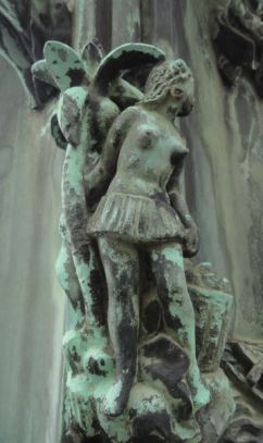 La Casa del Mundo.  Pedestal de la enseña.  Mujer polinesia.  Detalle. Gotemburgo. Foto R.Pui