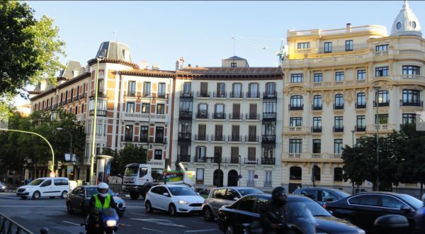 Madrid. Plaza Alonso Martínez a primera hora. Foto R.Puig