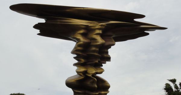 Tony Cragg. Gran Bretaña. 2015. Must be. Bronce. Pilane 2016. Foto R.Puig