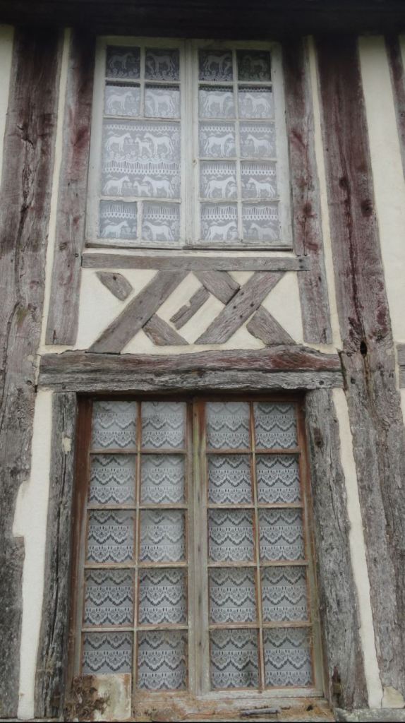 Artesanía de las ventanas. Foto R.Puig