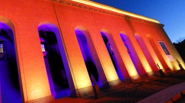 La fachada del Museo Foto R.Puig
