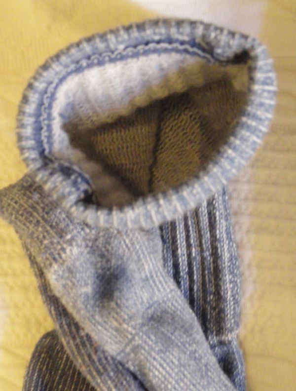 El calcetín protesta a su modo. Foto R.Puig