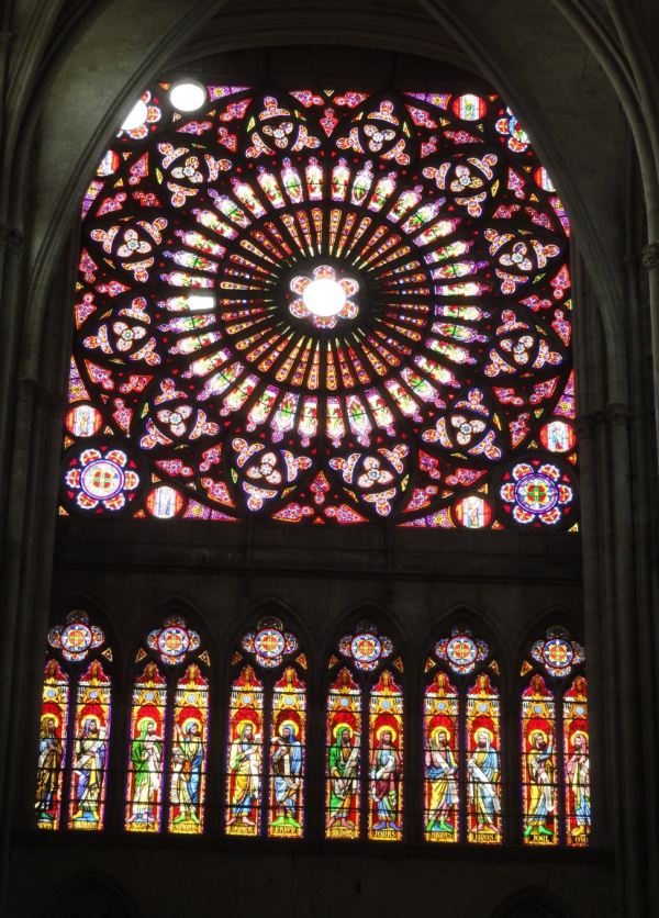 Catedral de Troyes. Rosetón del Pórtico Norte. Foto R.Puig