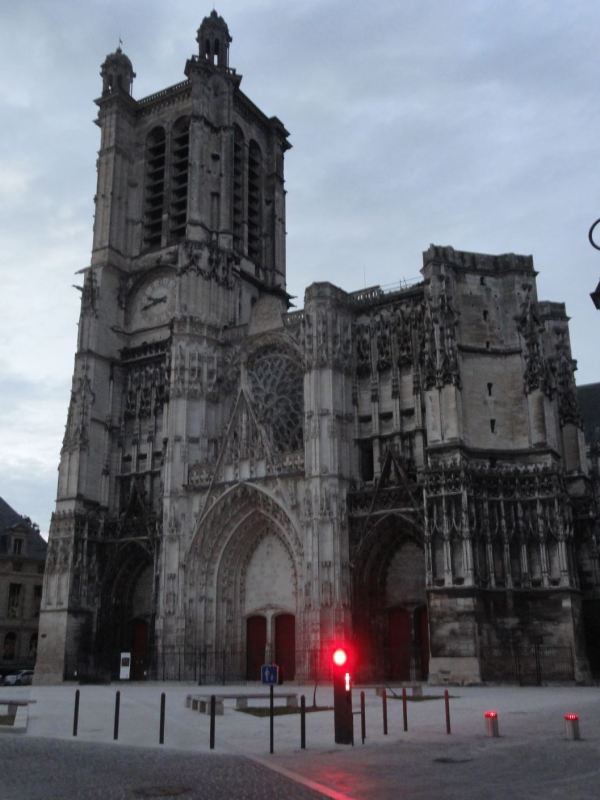 Troyes. La catedral dormida. Foto R.Puig