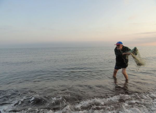 1. Con brazos y dientes. Foto R.Puig