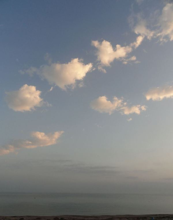 Alborada en la Playa de la Almadrava. Foto R.Puig