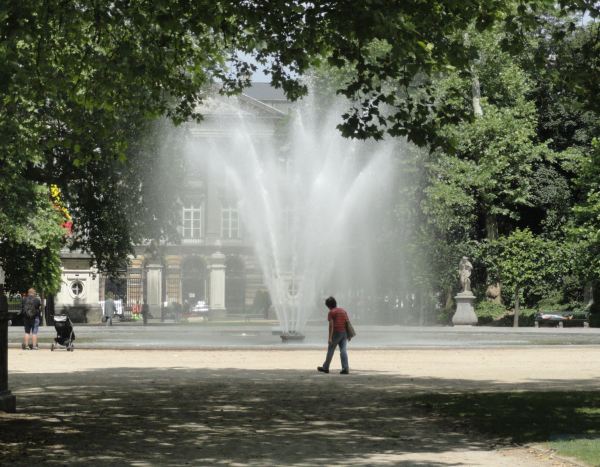 Por el Parc Royal. Bruselas. Foto R.Puig