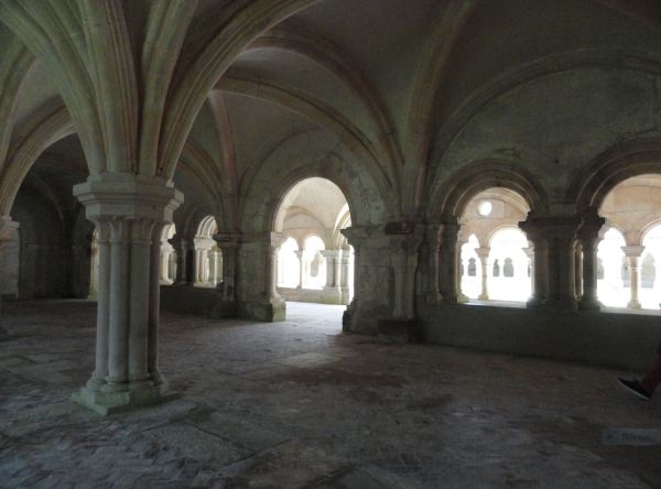Sala capitular de Fontenay. Foto R.Puig