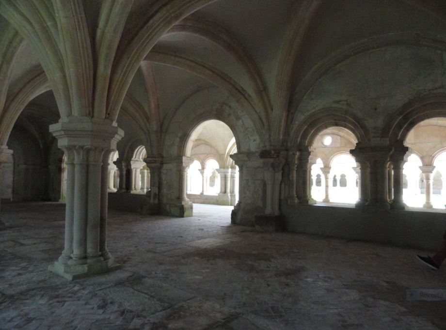 Sala capitular de Fontenay. Foto R.Puig