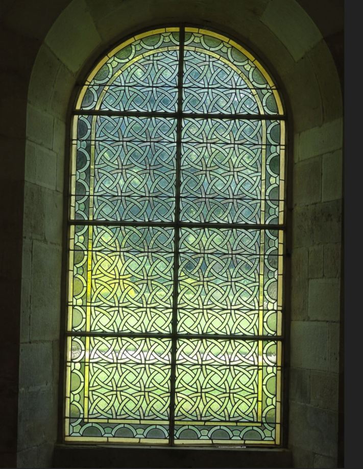 Ventana de la sala capitular de Fontenay. Foto R.Puig