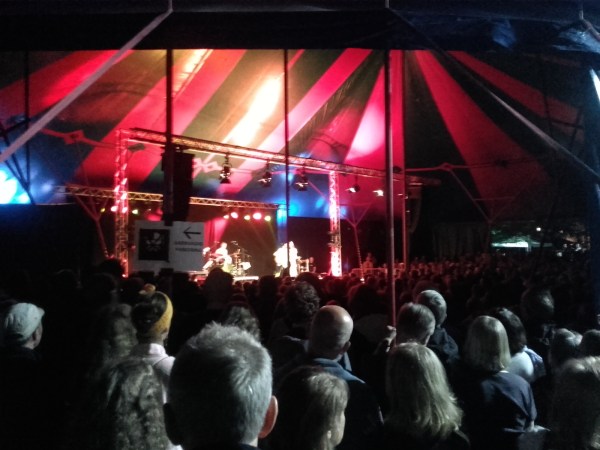 Canta Lill Lindfors Foto R.Puig