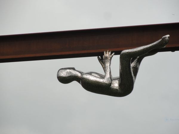 Agarrándose. Holding on. María Miesenberger. Detalle. Pilane 2018. Foto R.Puig