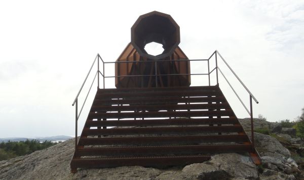 Audioscopio oceánico. Acero corten. Per Svensson. Pilane 2018. Foto R.Puig