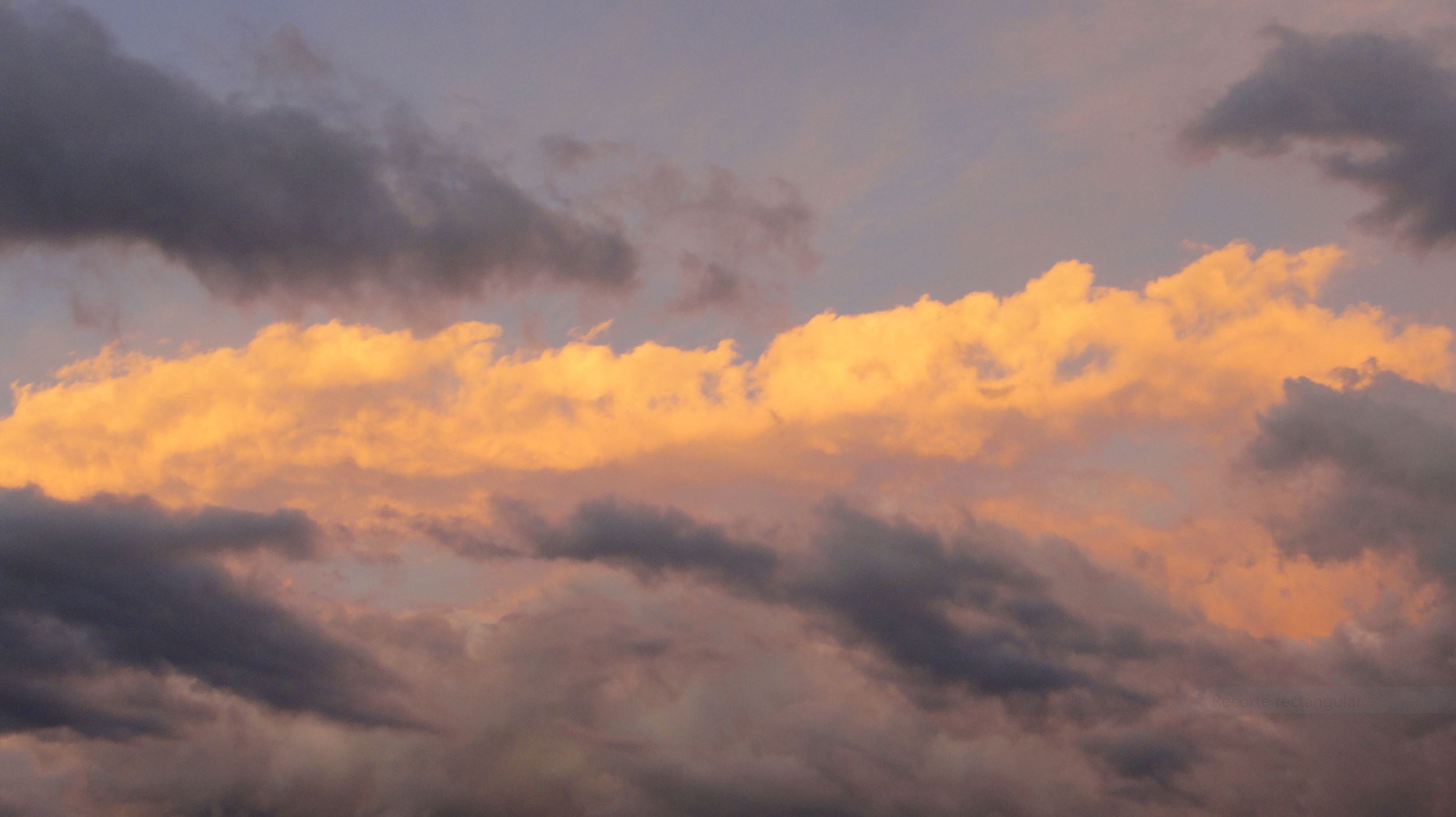 MIércoles 17 de octubre. Atardecer en la Almadraba. Foto R.Puig