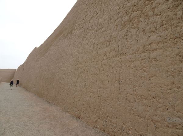 Muro de ChanChan. Trujillo. Foto R.Puig