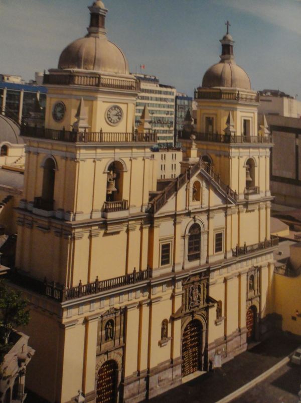 San Pedro de Lima. Iglesia del antiguo Colegio Máximo de San Pablo.