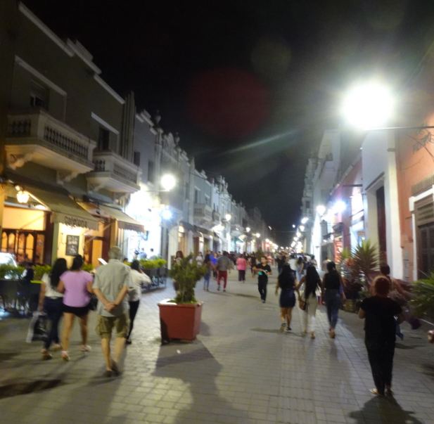 Trujillo. La noche. Foto R.Puig