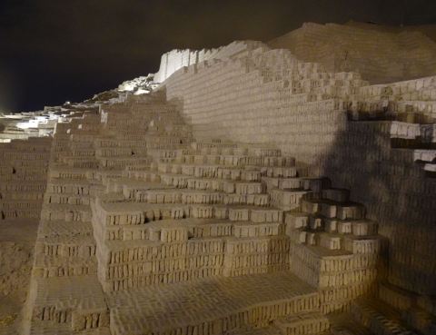 Huaca Pucllana. Foto R.Puig