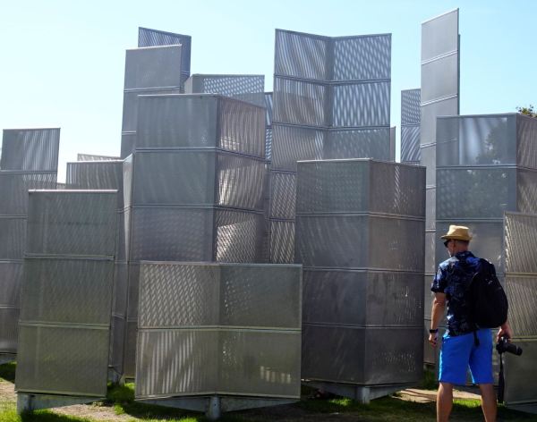 Conrad Shawcross UK, laberinto óptico, 2018 UK. Foto R.Puig